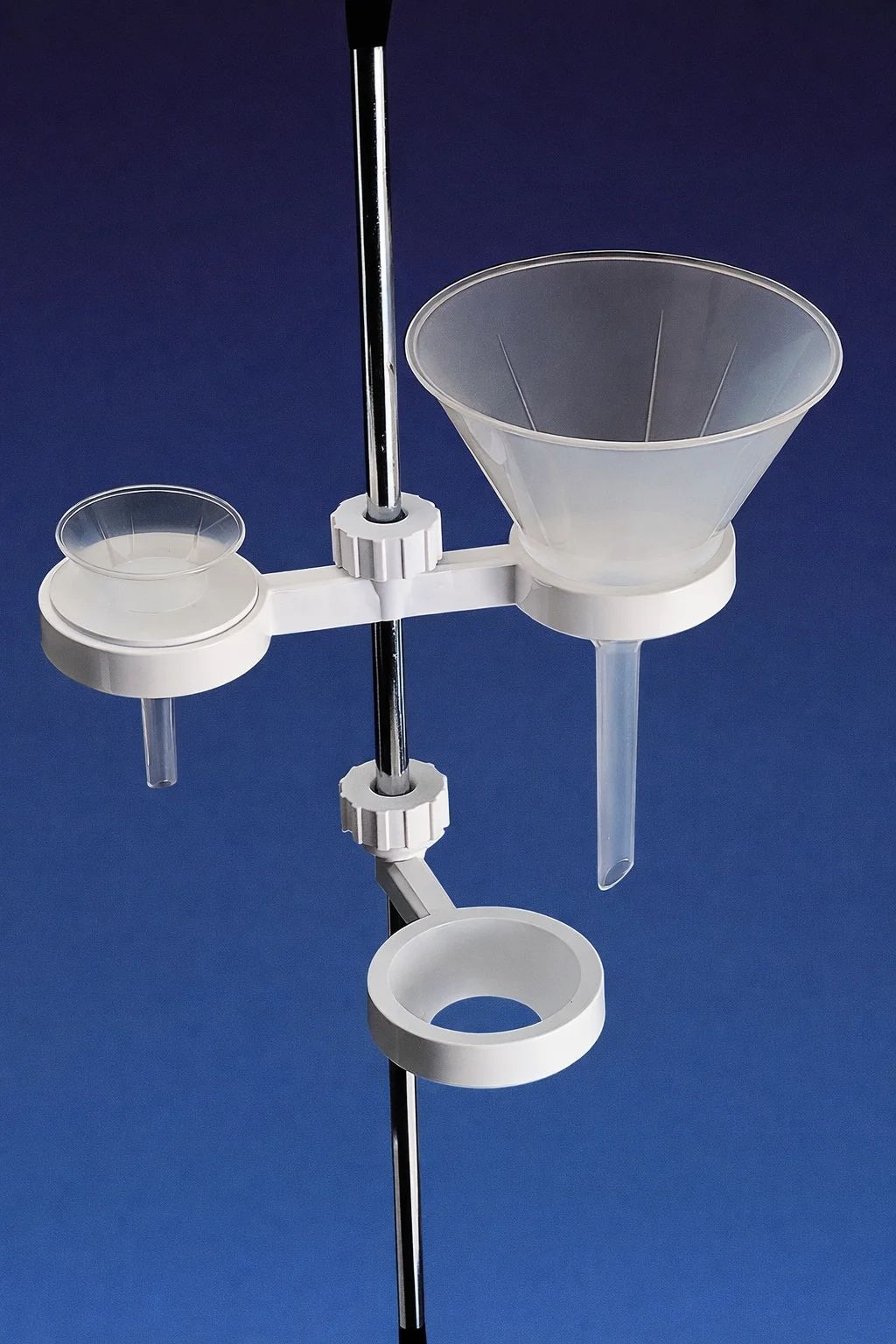 Funnel Holder, PP material - Image 1