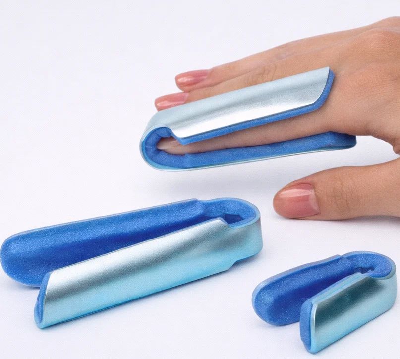 جبيرة إصبع قابلة للطي - Image 1