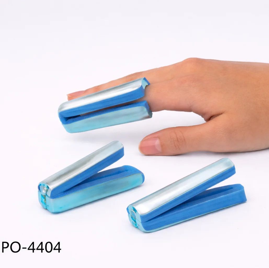 Four prong finger splint (Large) - Image 1