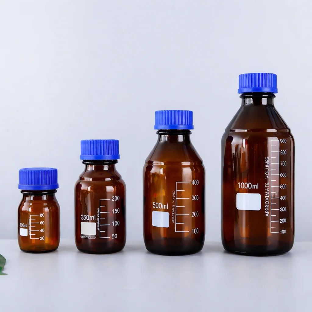 Reagent bottle,Amber glass(Media bottle)with GL45 plastic blue screw cap  - Image 1